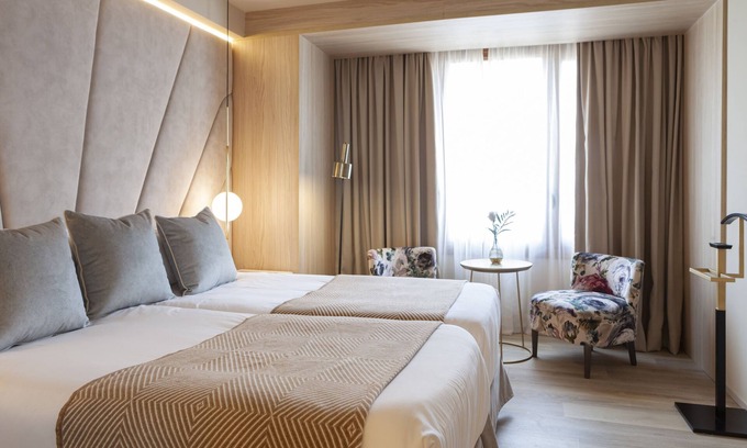 Sant Nicolau Hotel | Downtown and Stylish Accommodation Close to Royal Palace of La Almudaina!