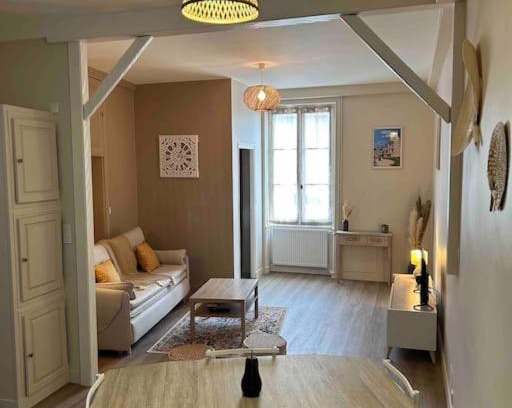 Chateau-Gontier House | Downtown cozy cottage - 4 pl -