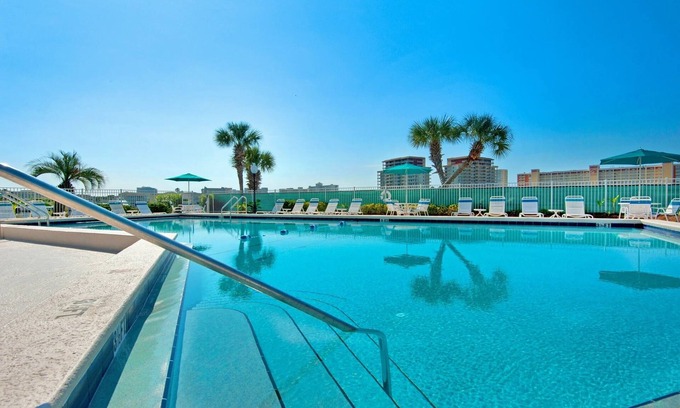 Destin Condo | DP 202C Recently renovated 2 bedroom condo near Destin Harbor and amazing views by RedAwning