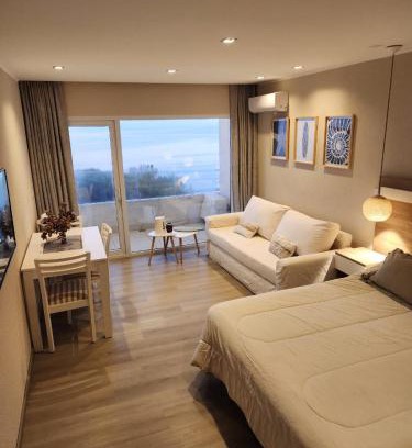 Quequen Apartment | DPTO FRENTE Al MAR EN QUEQUEN CON PISCINA