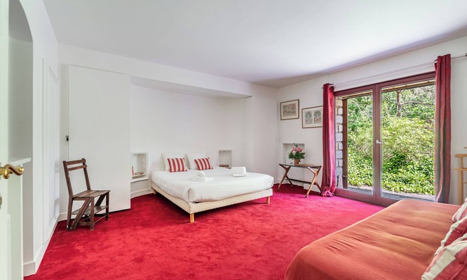 Le Vaudoue House | Dream estate with swimming pool, in the heart of the Fontainebleau forest