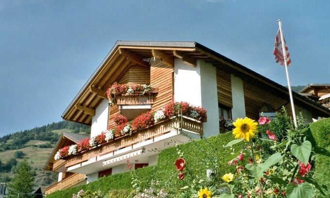 Albinen Apartment | Dreamy in every season Sun Tranquility Panorama