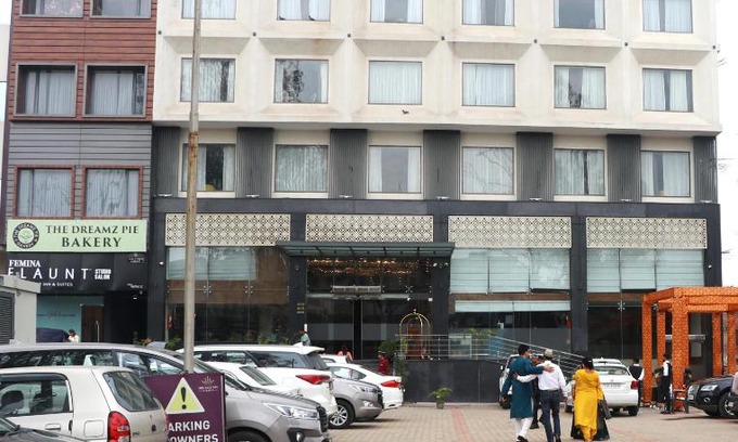 Panchkula Hotel | DREAMZ INN & SUITES