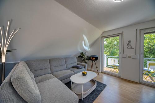 Omsewitz Apartment | DresdenStay 3 Schlafzimmer 2 Bäder Balkon Kamin PS4