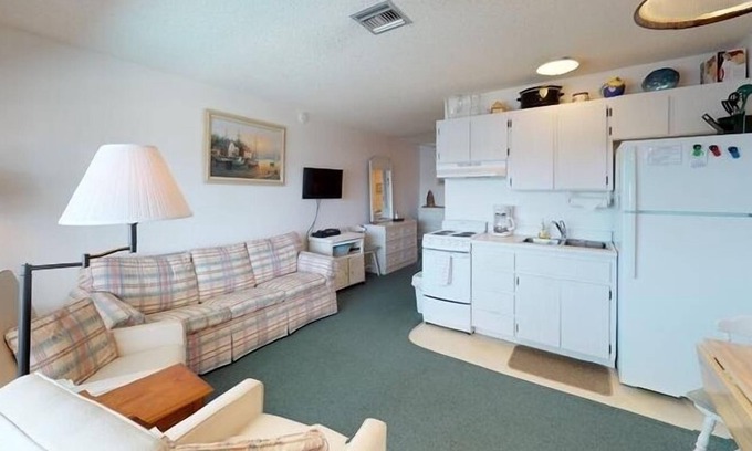 Isles of Capri Condo | Driftwood Landing 15- Isles of Capri Vacation Resort.