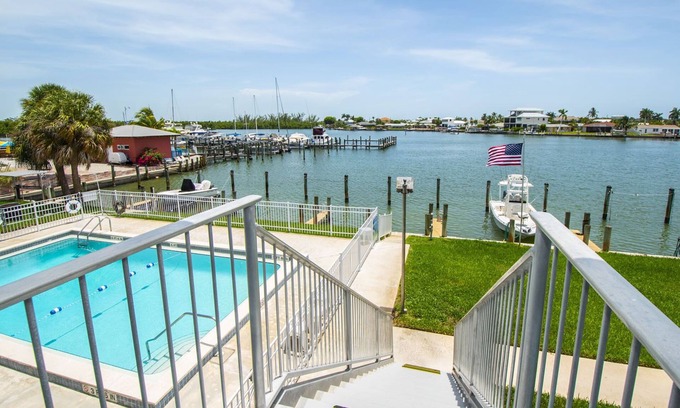 Isles of Capri House | Driftwood Landing 16- Isles of Capri Vacation Resort.