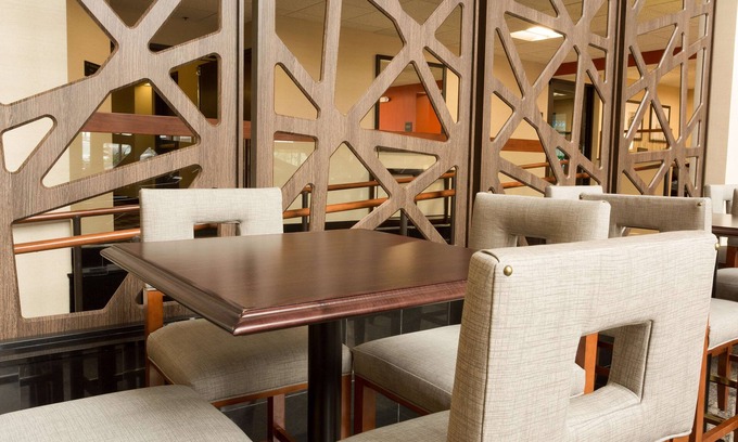 Airport Township Hotel | Drury Inn & Suites St. Louis Airport