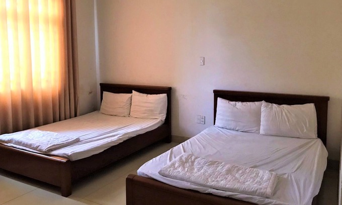 Little Japan Hotel | Dung Khanh Motel