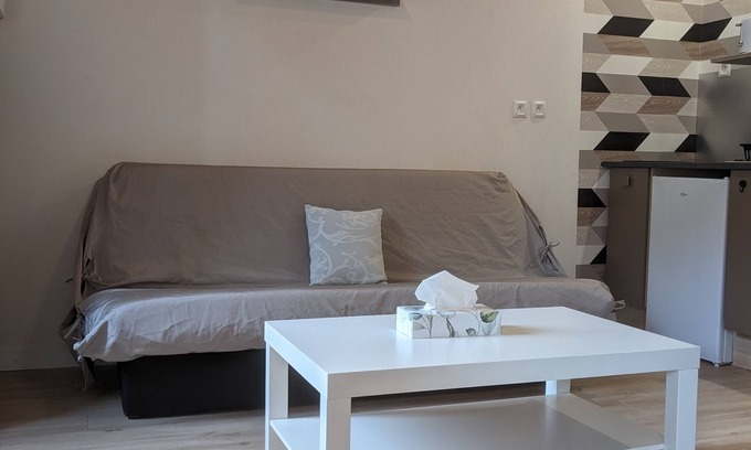 Saint-Claude Apartment | Duplex de 90m2, Balcon et Salle de jeu