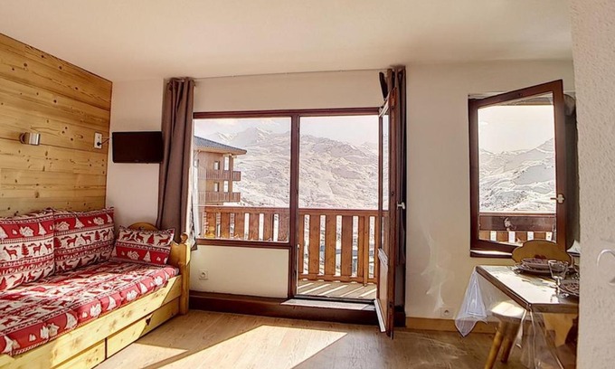 Reberty Apartment | Duplex rénové avec balcon, proche des pistes, TV, lecteur DVD, parking, commerces à 50m - FR-1-344-789