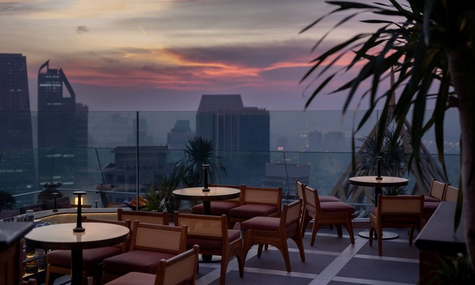 Silom Hotel | Dusit Thani Bangkok