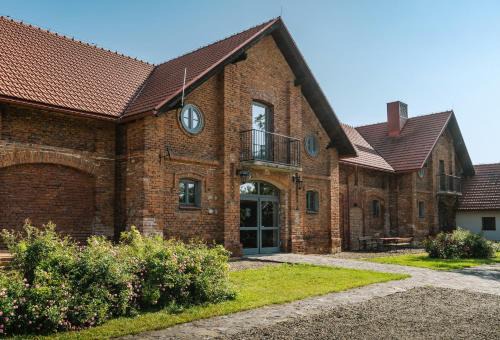 Kombornia Hotel | Dwór Kombornia - Folwark