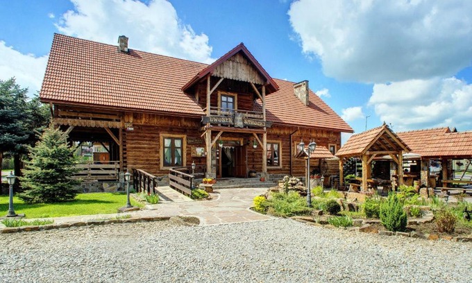 Sanok Hotel | Dworek Sanocki