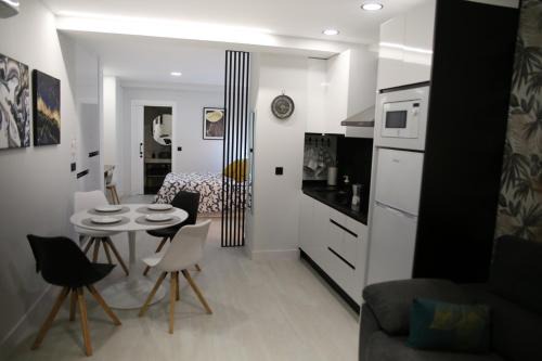 Alamedilla Apartment | E&R-1 Plaza España