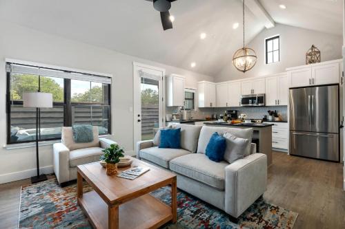Fredericksburg House | Eagle's Resting - Hot Tub Close to 290 Wine Trail