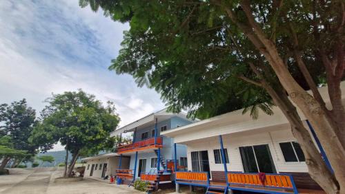 Song Phi Nong Apartment | Eagle View Kaeng Krachan