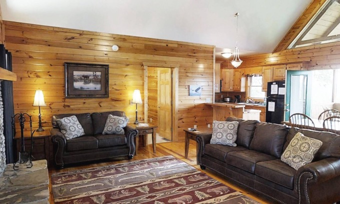 Sautee Nacoochee Cabin | Eagles Nest - Mountain Top Luxury Cabin Near Alpine Helen