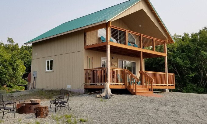 Cohoe Cabin | #"Eagles Nest" - Vacation Cabin, Kasilof Alaska - Sleeps 8