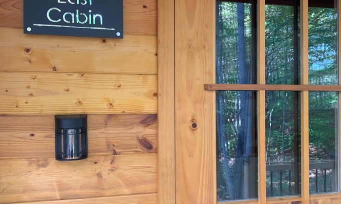 Killaloe Cabin | East Cabin Hidden Off-Grid Getaway in Ontario