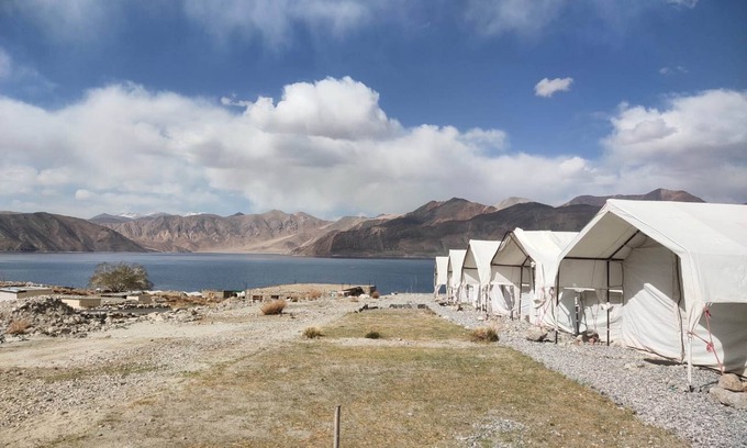 Spangmik Hotel | Eastern Valley Camp