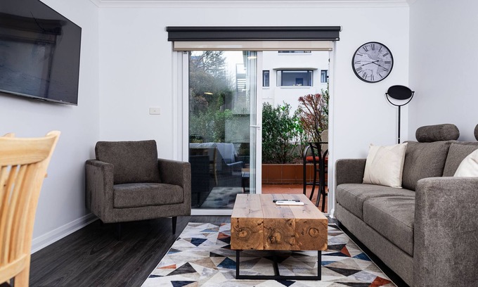 Battery Point Apartment | Easy walk to Salamanca and the waterfront with secure undercover parking