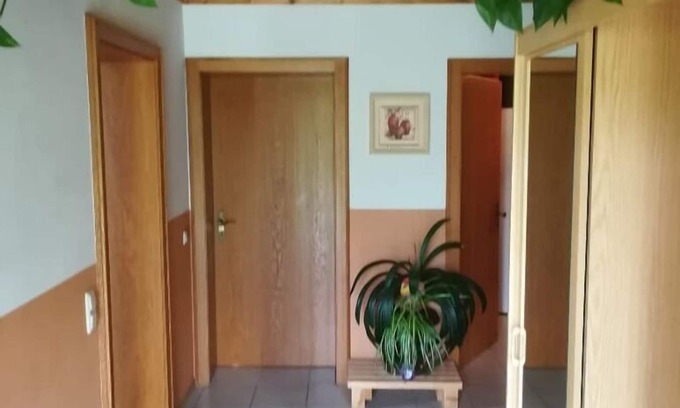 Bad Koetzting Apartment | Ebenerdige, 75qm-große Ferienwohnung in ruhiger Lage