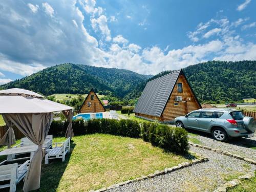 Likani House | Eco cottage in Borjomi with pool 2