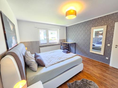 Meppen Apartment | EcoCube 141 - Terrasse, 3Zimmer, Waschmaschine, Backofen, 5Pers