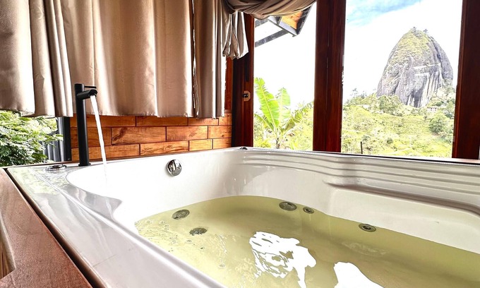 Guatape Cabin | Ecoedén Glamping