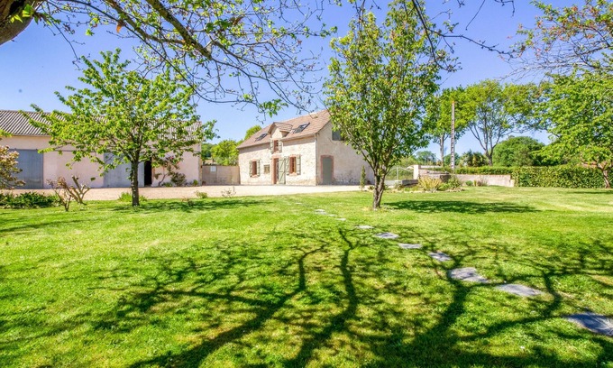 Peyrelongue-Abos Cottage | Ecogite rural La Cle des Champs