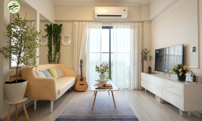 Long Hung Apartment | Ecopark Homestay - P&N Getaway Condo with Pool