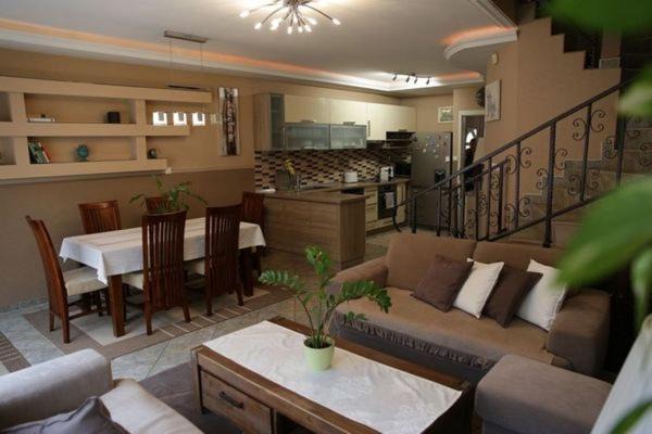 Gyula Apartment | Ede Apartman