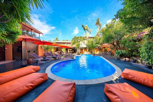 Bophut Resort | Eden Bungalows Fisherman's village