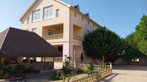 Novkhana Villa | Eden Guest House