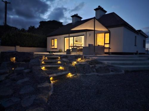 Ahascragh House | Eden House and Pet Farm