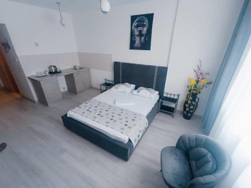 Sector 4 Apartment | Eduard Elegance Studio 2