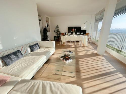 Republique–Point-du-Jour Apartment | EIFFEL TOWER SEINE RIVER VIEW PARIS 88 square meters