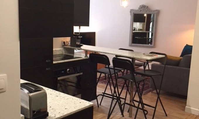 16th Arrondissement Apartment | Eiffel Tower lovely apartment 45m²