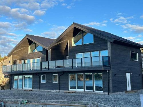 Selbjorn House | Eksklusiv Rorbu - Havblikk 1 - Båtutleie