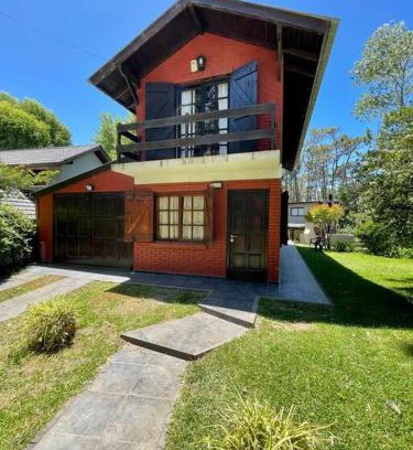 Mar Azul House | El Caldén, Mar Azul a 1 cuadra del mar