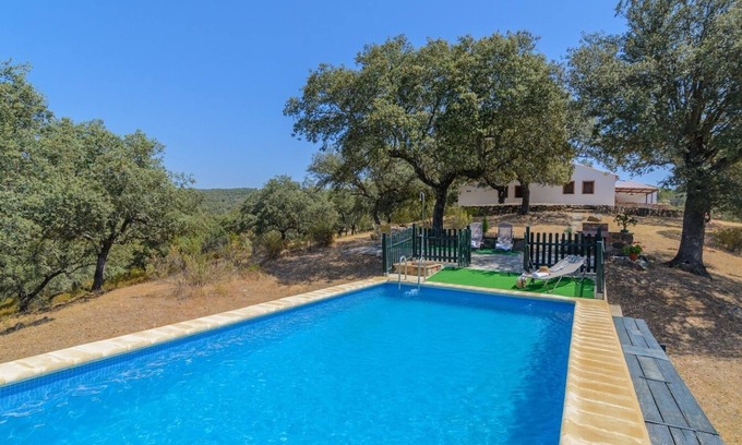 Villaviciosa de Cordoba Villa | El Cortijo de Camama Villaviciosa de Córdoba by Ruralidays