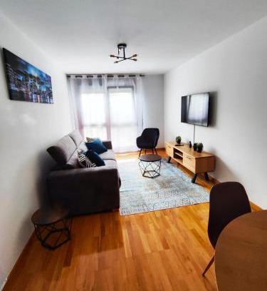 Aviles Apartment | "El Sueño de Sabugo", con garaje y Wifi VUT-5360-AS