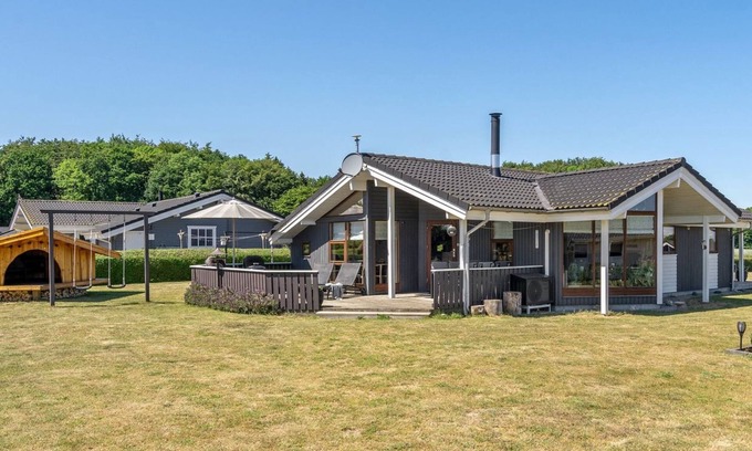 Spodsbjerg House | "Ela" - 500m from the sea by Interhome