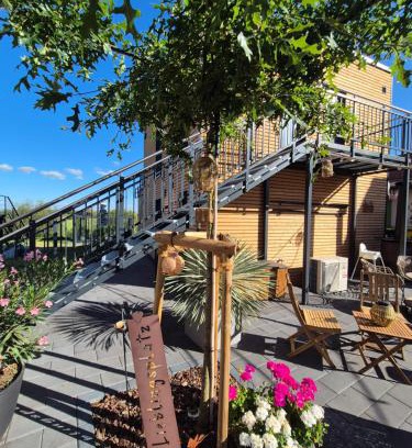 Tangerhutte Bed & Breakfast | elbeins