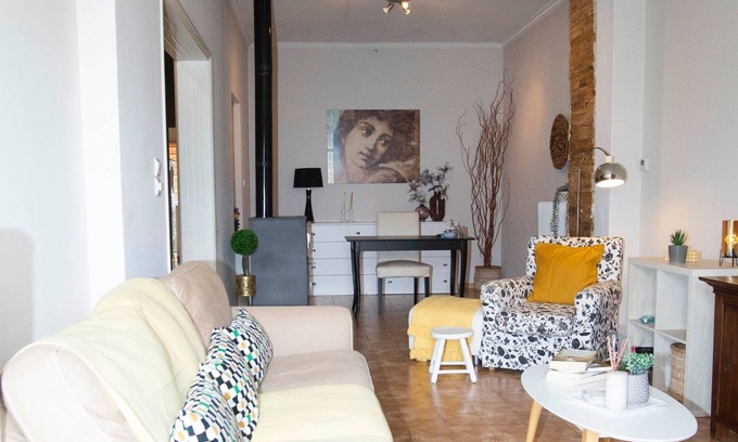 Patras Apartment | Electra's 2-Bedroom Apt-Convenient Location Patra