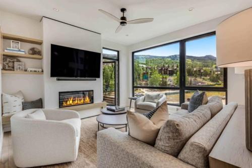 Snowmass Village Apartment | Electric Pass Lodge 509 by Snowmass Mountain Lodging