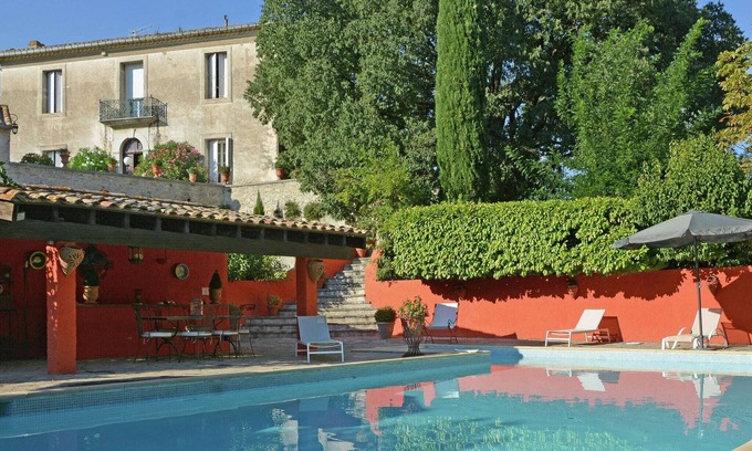 Saint-Mathieu-de-Treviers Villa | Elegant house with swimming pool in Hérault