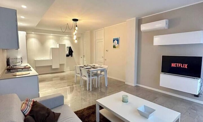Citta Bassa Apartment | Elegant and minimal - [Downtown Bergamo]