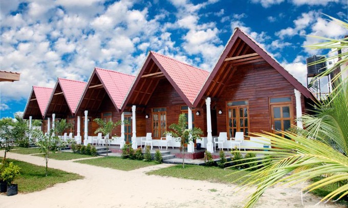 Trincomalee Hotel | Elegant Green Beach Resort