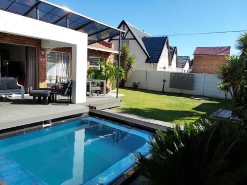 Ekurhuleni House | Elegant Haven